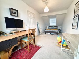 Photo 7- click for photo gallery